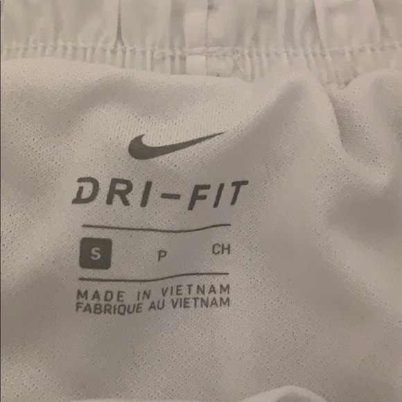 Perfect condition white and blue nike shorts - Picture 3 of 3